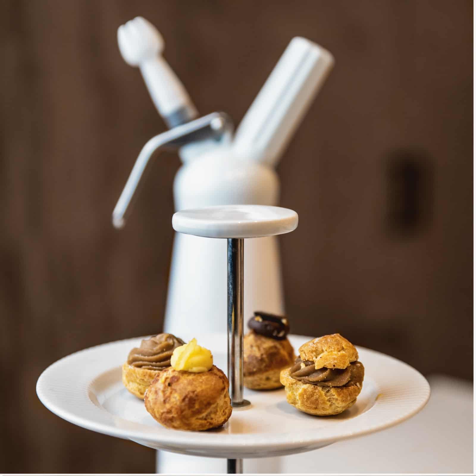 Whipped Cream Siphon Buyer's Guide | Exotic Whip Cream Chargers N2O 